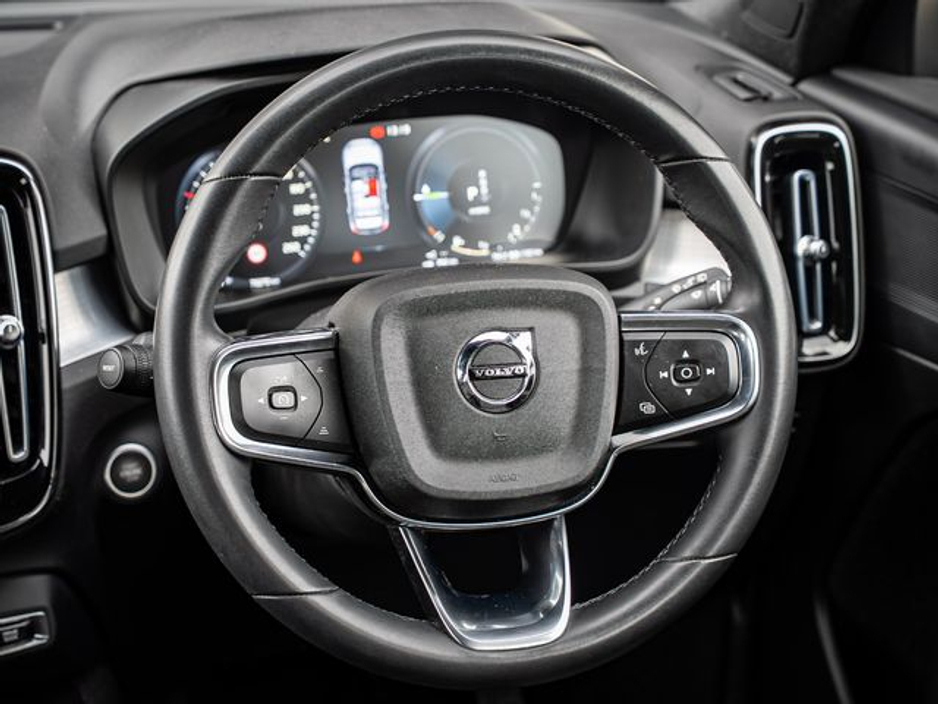 2023 Volvo XC40 RECHARGE T4 CORE €33,450