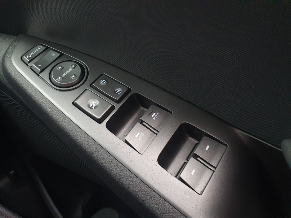 2022 Hyundai Ioniq PREMIUM AUTOMATIC FULLY ELECTRIC NCT 02/28 FINANCE AVAILABLE @ €59 PER WEEK HEATED SEATS/ SAT NAV/ TOUCH SCREEN MEDIA/ BLUETOOTH/ USB/ REVERSE CAMERA/ HISTORY CHECKED €14,950