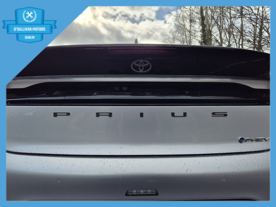 2023 Toyota Prius /2023/IRISH CAR/PLUG-IN HYBRID €30,499
