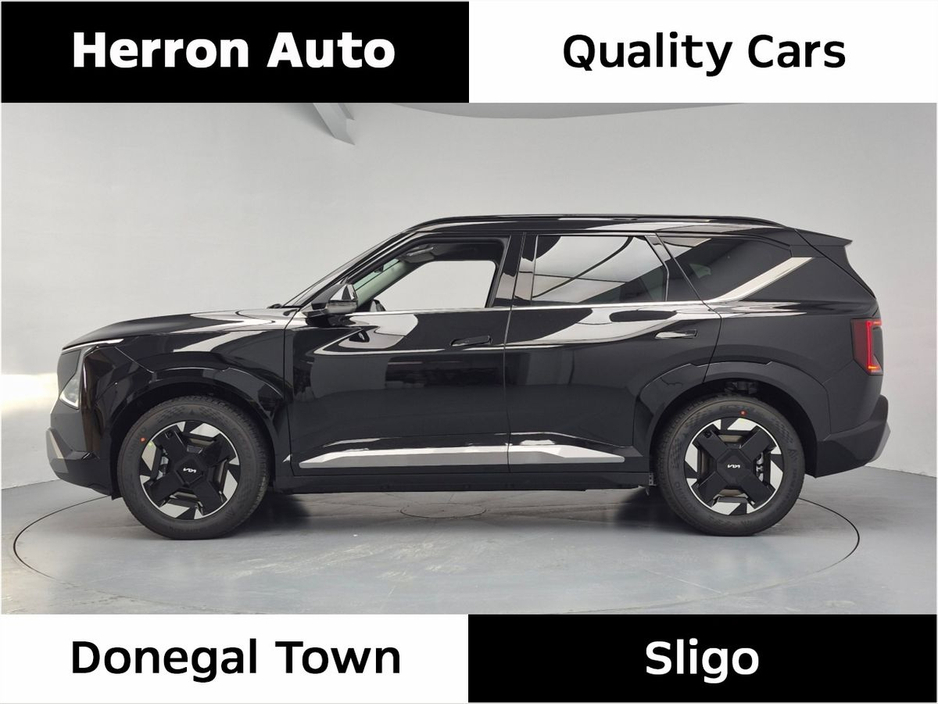 2026 Kia EV5 - image 2