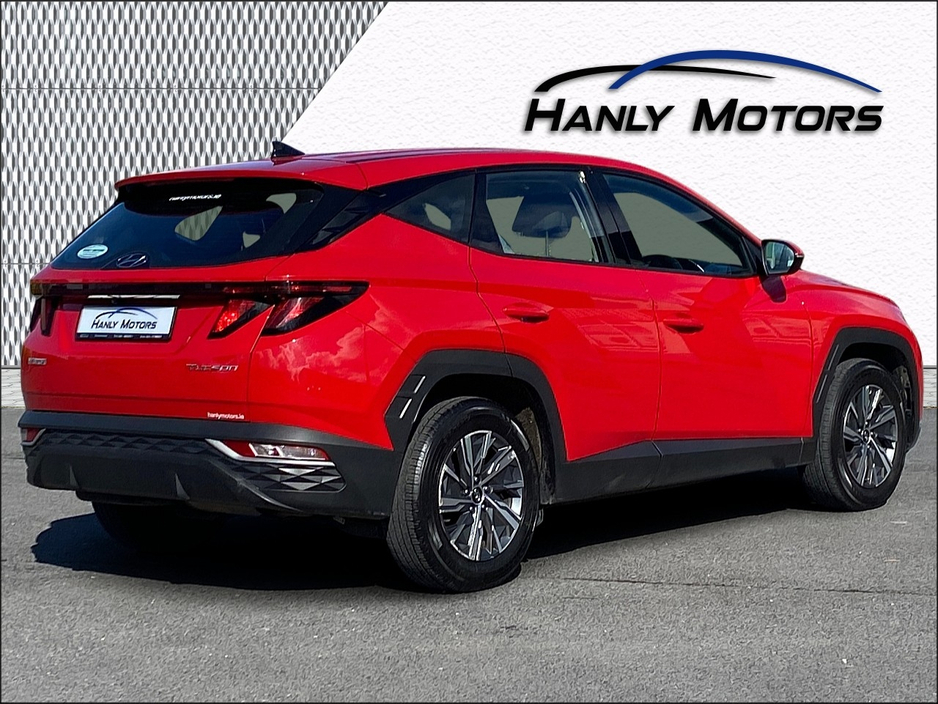 2021 Hyundai Tucson - image 9