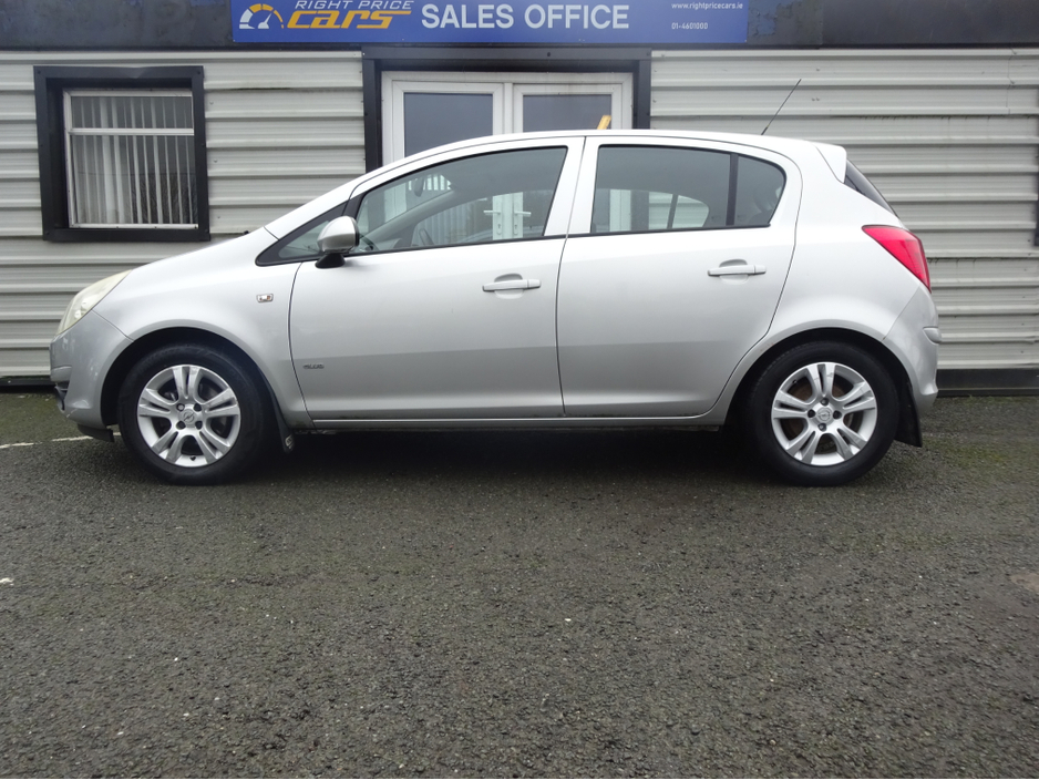 2010 Opel Corsa - image 4