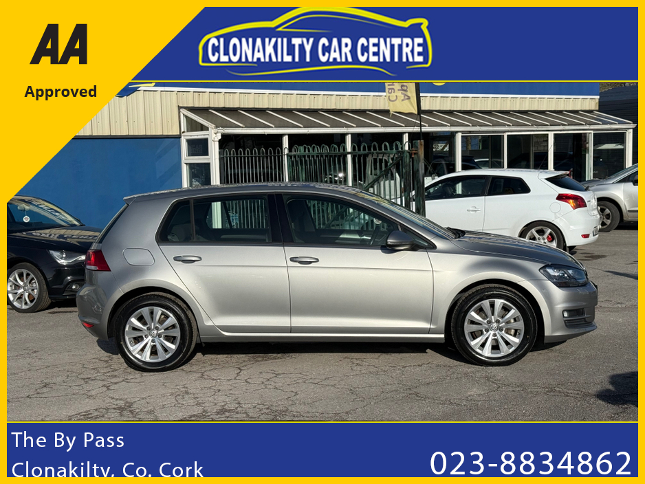 2014 Volkswagen Golf - image 5