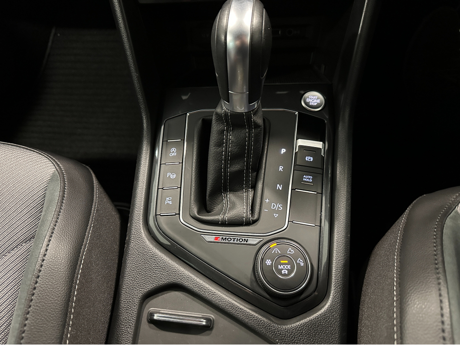 2019 Volkswagen Tiguan (191) TIGUAN R LINE 2.0TDI 4 MOTION DSG VW/AUDI SPECIALISTS WWW.DENISDARCYCARS.IE