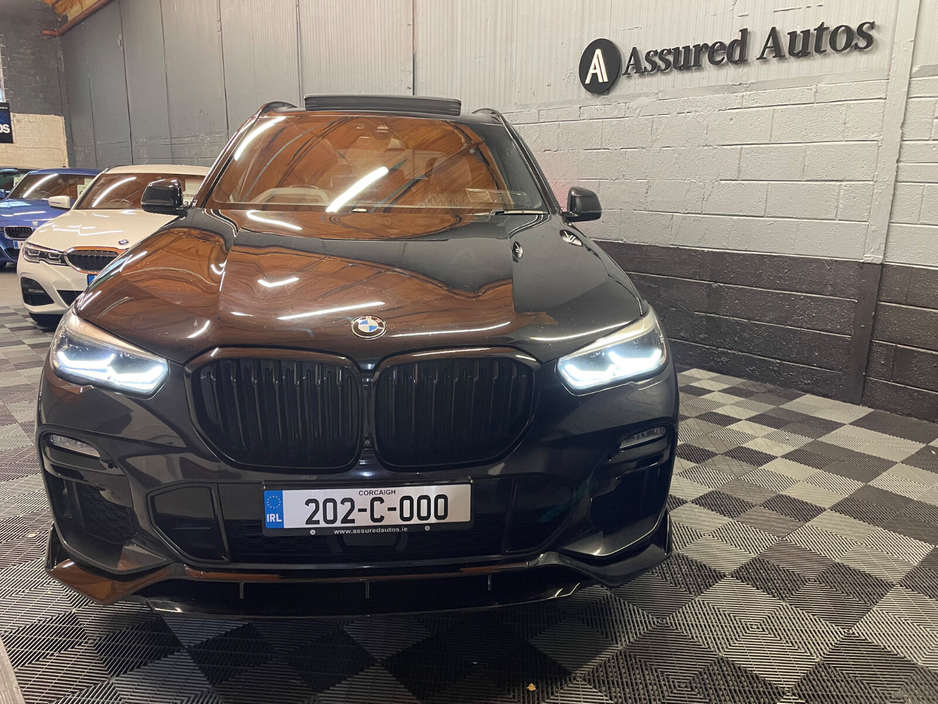 2022 BMW X5 xDrive45e M Sport €43,900