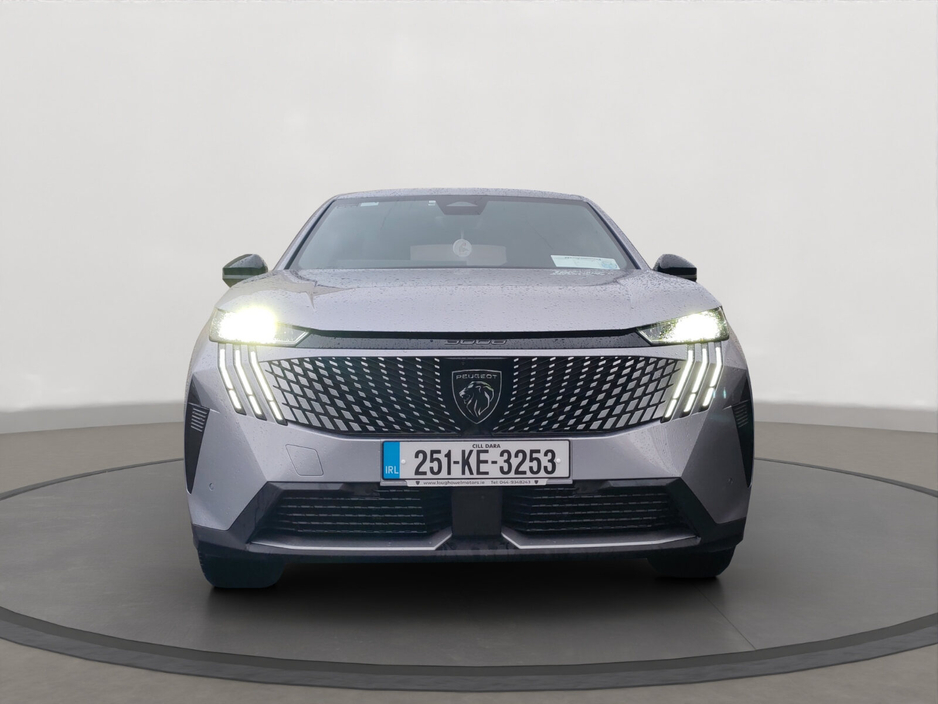 2025 Peugeot 3008 1.2 MHEV 145bhp eDCS6 Allure €41,500