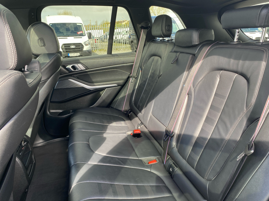 2021 BMW X5 - image 28