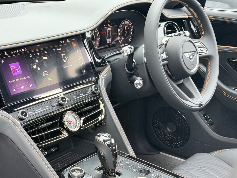 2026 Bentley Flying Spur - image 4