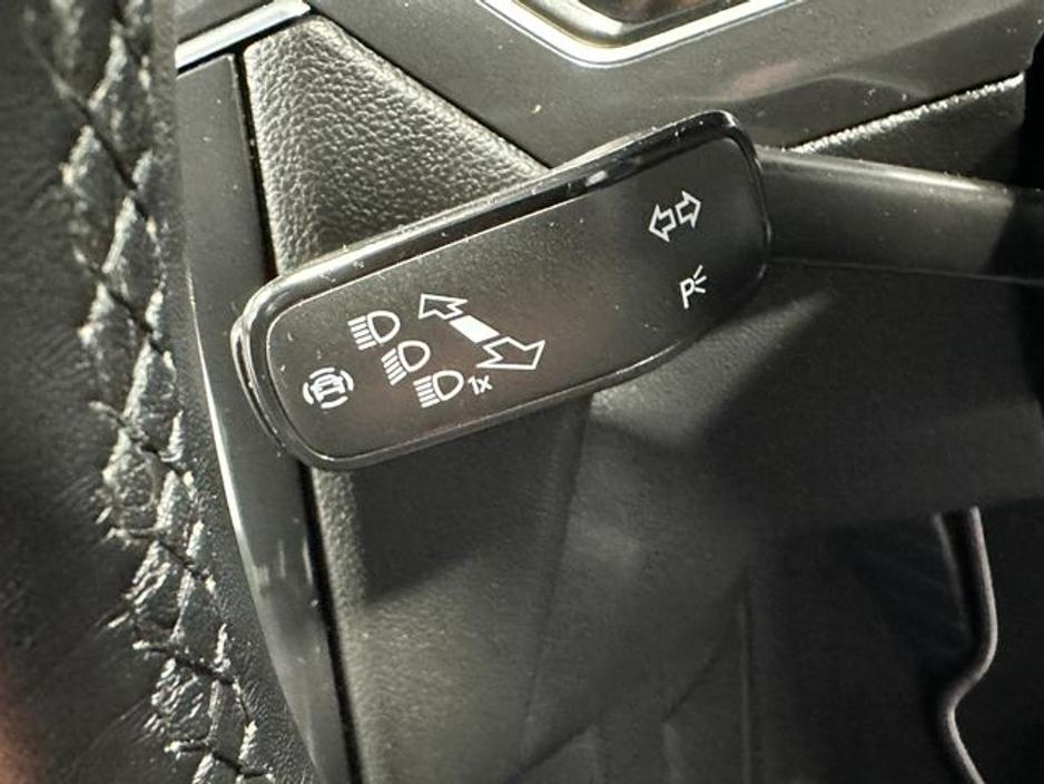 2023 Volkswagen Tiguan Allspace - image 18