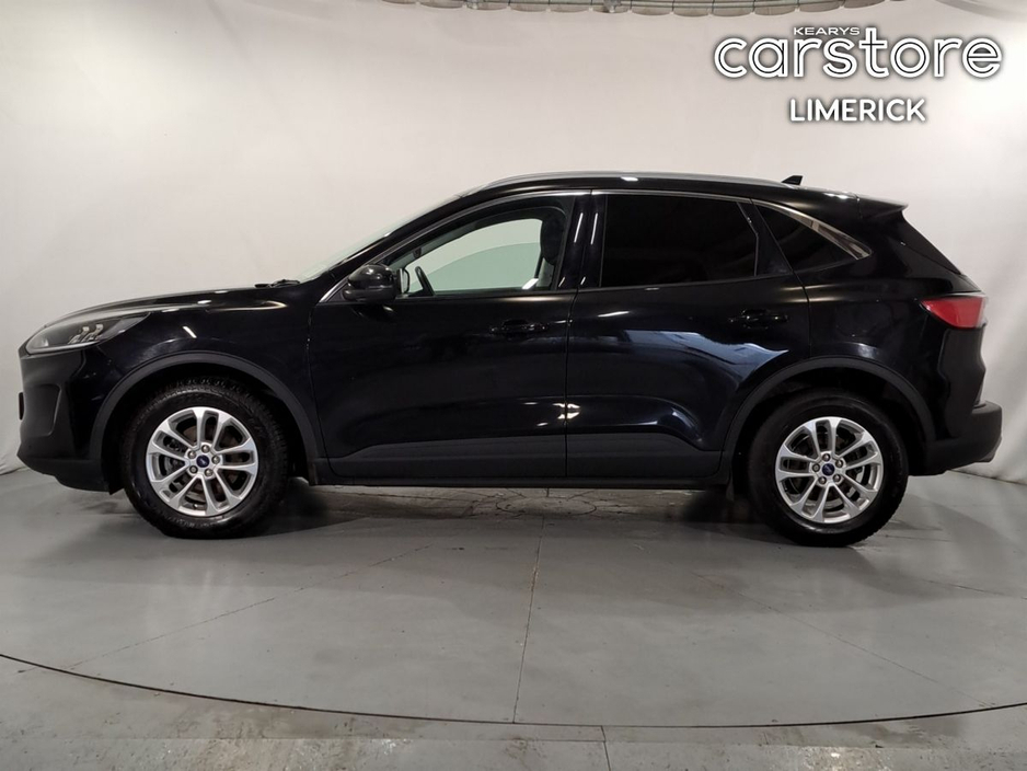 2022 Ford Kuga - image 6