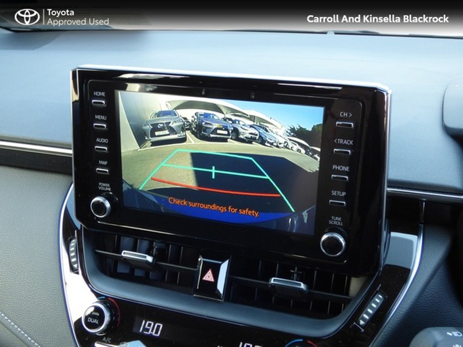 2022 Toyota Corolla Hybrid Luna HB €24,950