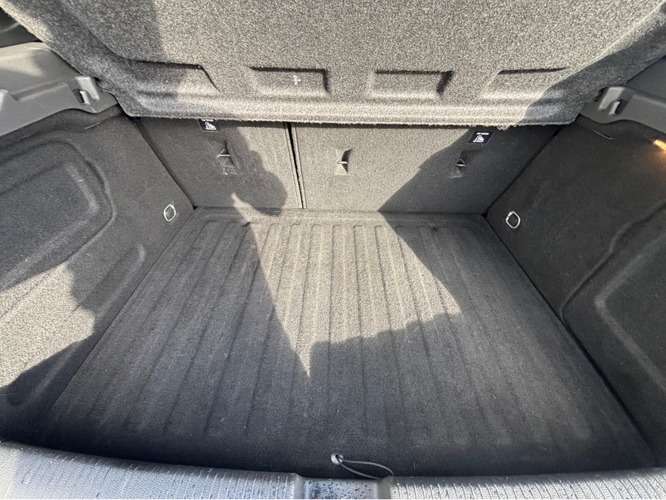 2016 Opel Astra - image 5