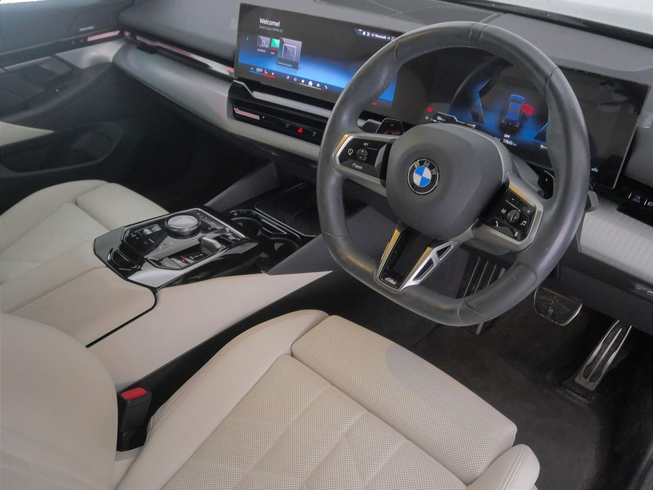 2024 BMW 5 Series 520i M Sport Saloon €59,900