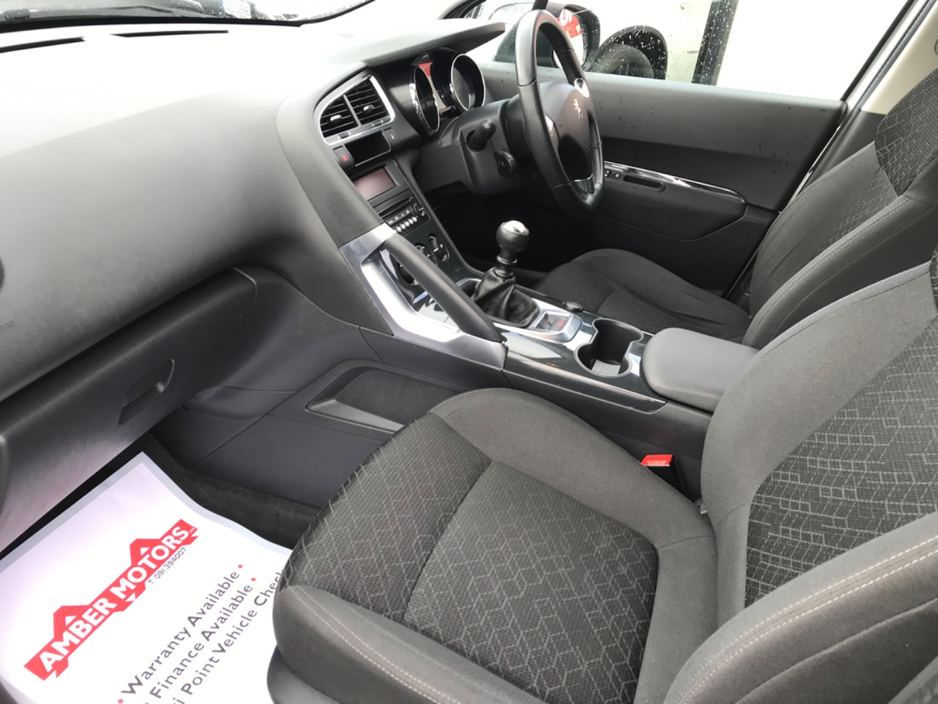 2016 Peugeot 3008 - image 18
