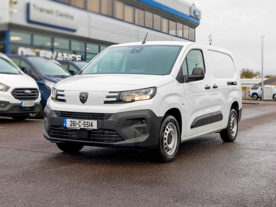 2026 Peugeot Partner - image 12