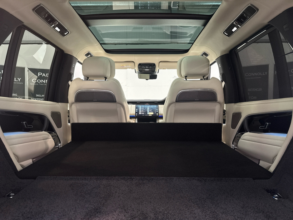 2026 Land Rover Range Rover - image 28