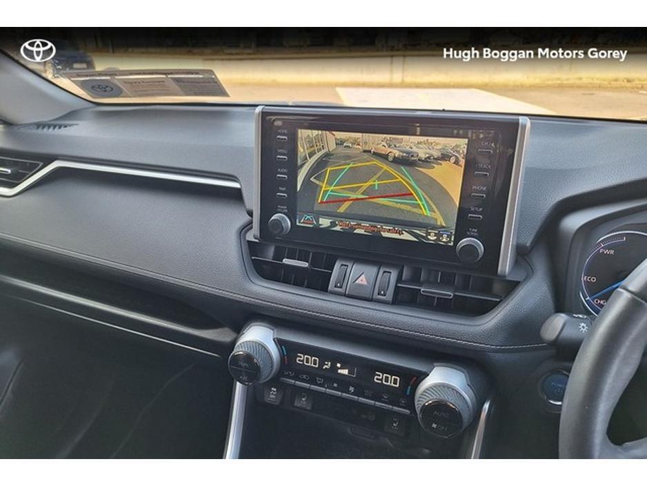 2021 Toyota Rav4 - image 12