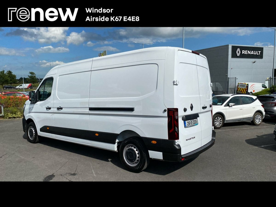 2025 Renault Master FWD LM35 Blue dCi 130 Advance €28,857