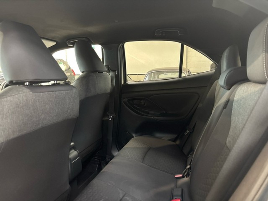 2023 Toyota Yaris Cross LUNA SPORT HYBRID AUTO €28,950