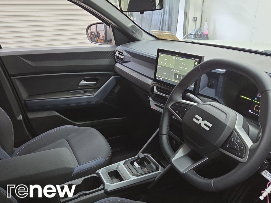 2026 Dacia Duster - image 6