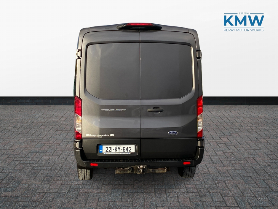 2022 Ford Transit - image 8