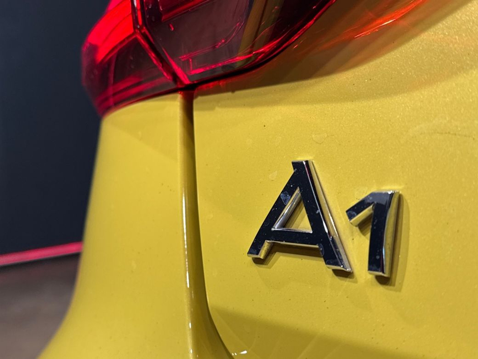 2022 Audi A1 - image 11