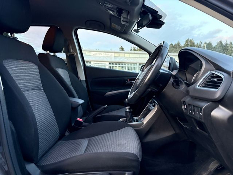 2023 Suzuki SX4 - image 16