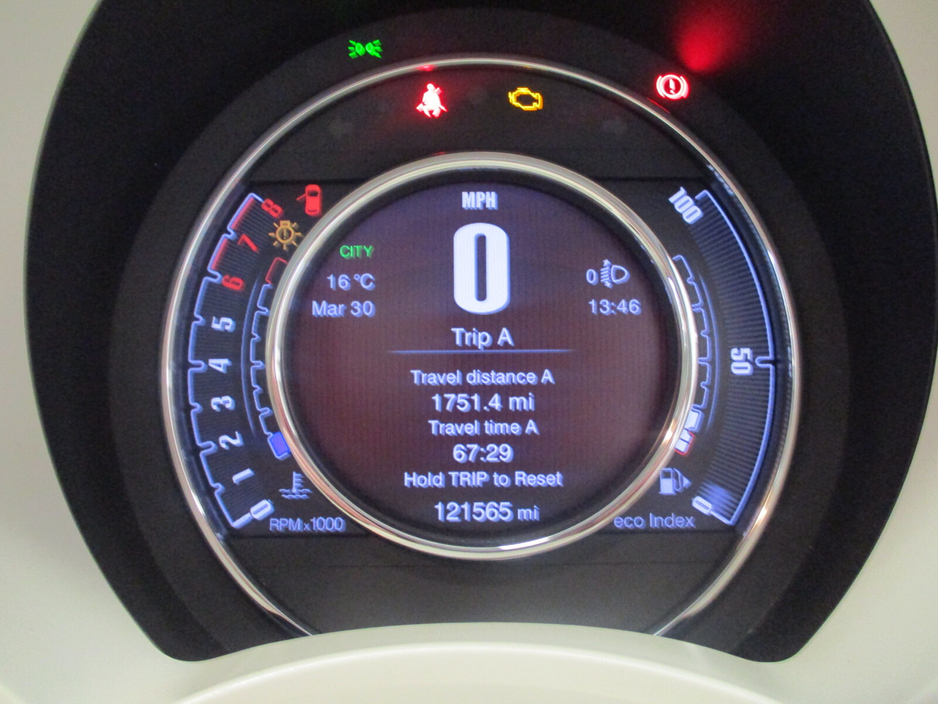 2017 Fiat 500 - image 13