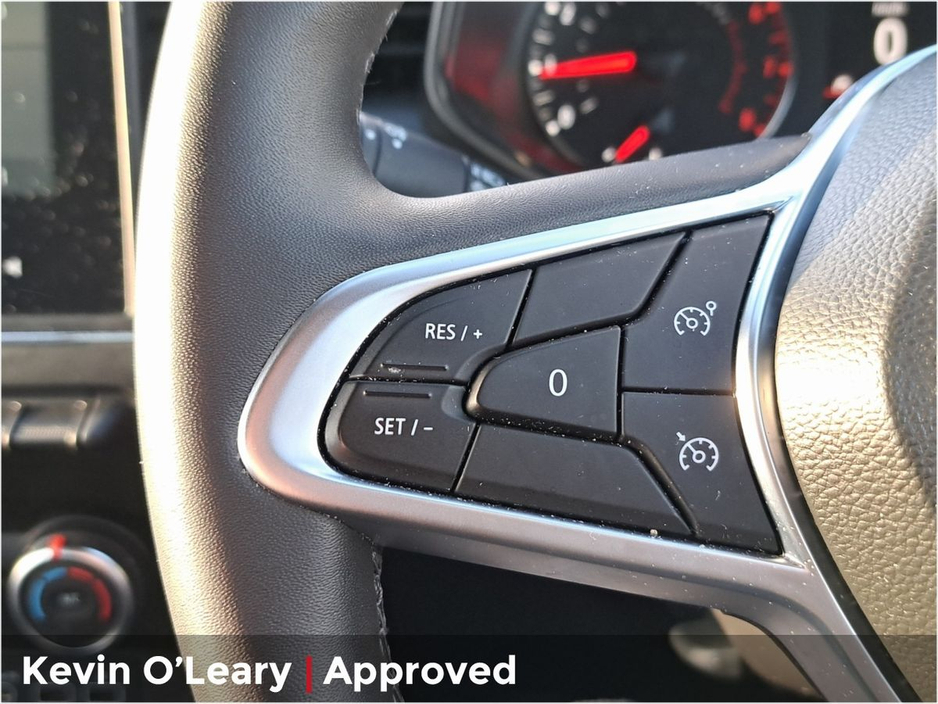 2022 Renault Clio - image 12