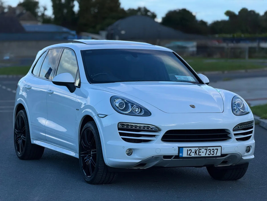 2012 Porsche Cayenne 3.0 V6 5DR 2ST €21,995