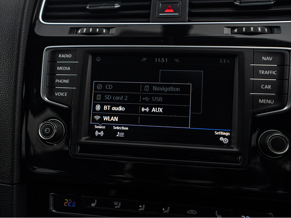 2017 Volkswagen Golf 2017 Golf 1.2tsi HIGHLINE/High spec/1yr warranty €16,888