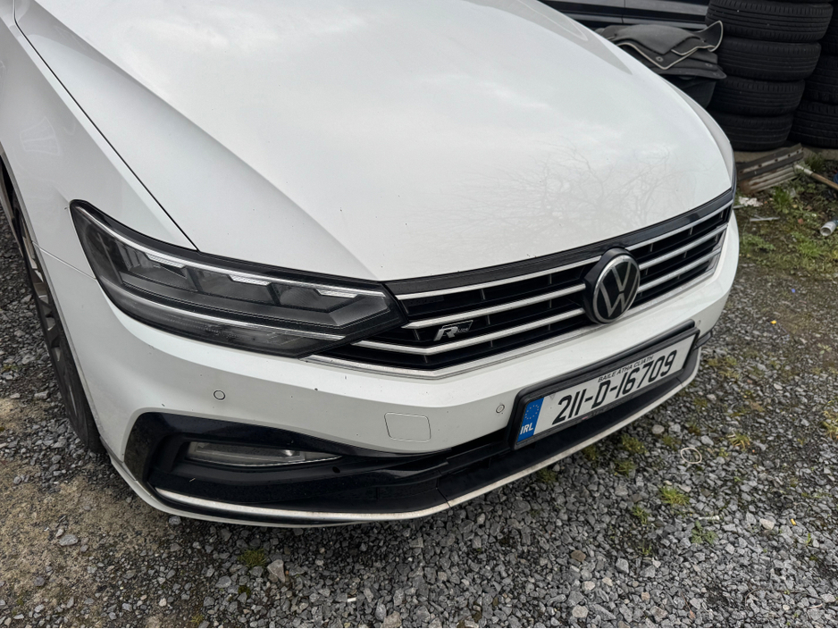 2021 Volkswagen Passat R-LINE 2.0 TDI MANUAL 6SPEED FWD 150 4DR €23,950