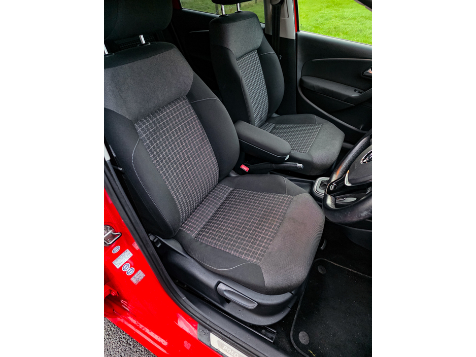 2015 Volkswagen Polo 1 year warranty Volkswagen Polo 1.2 Comfortline Auto €10,950