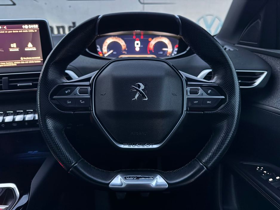 2020 Peugeot 5008 GT LINE 1.2 130 Pan Roof €19,800