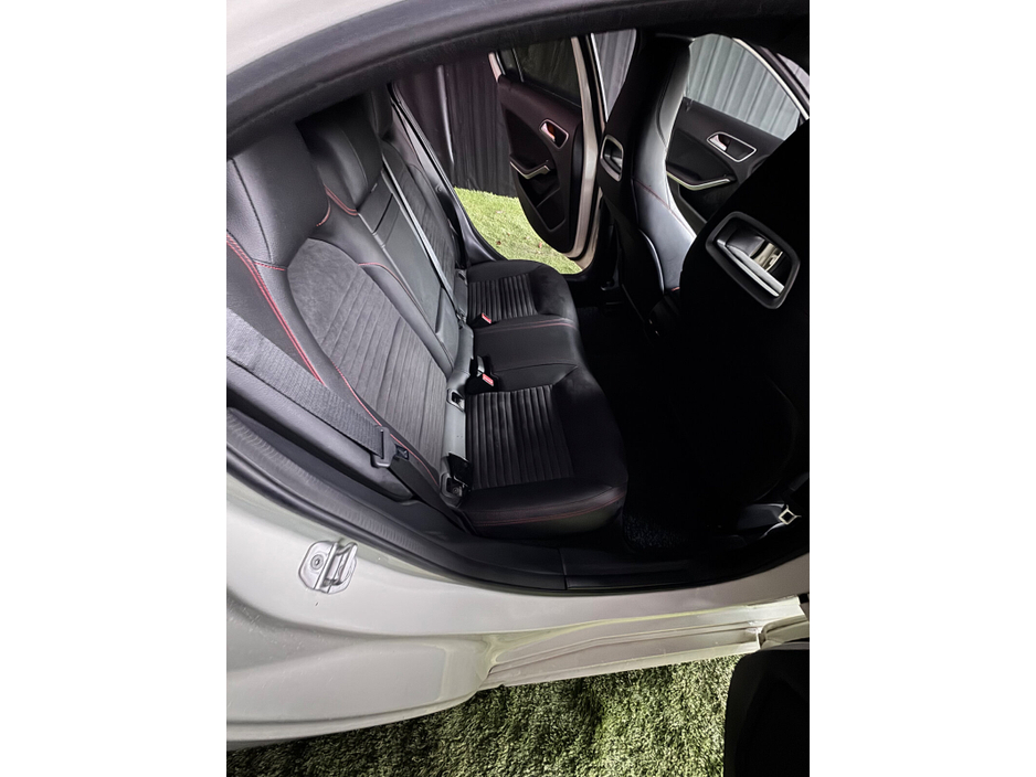 2016 Mercedes-Benz A Class - image 9