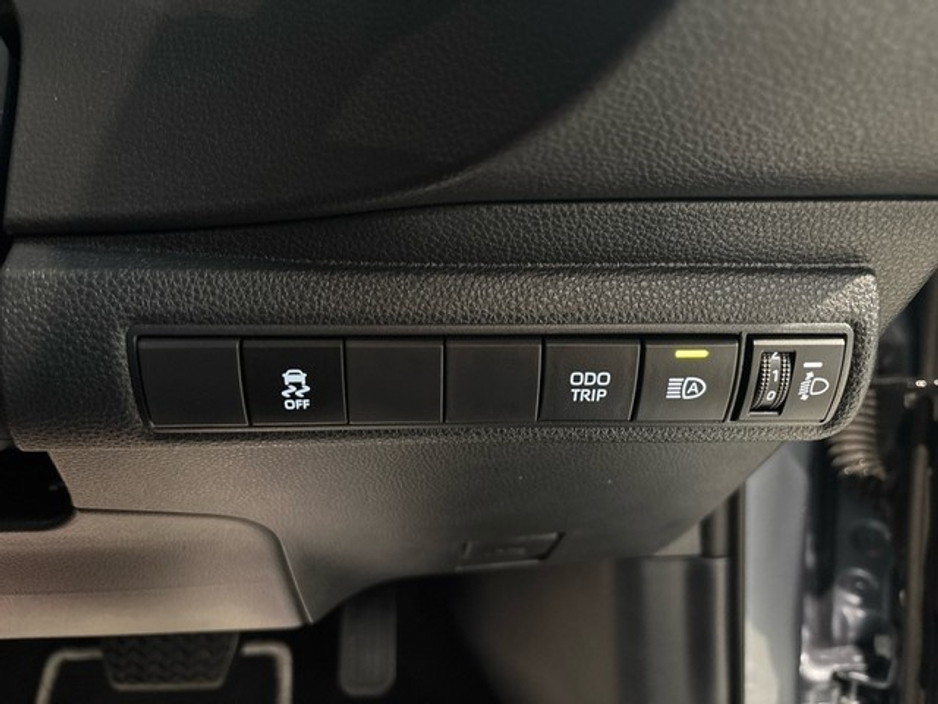 2024 Toyota Corolla LUNA SALOON 4DR AUTO €27,950