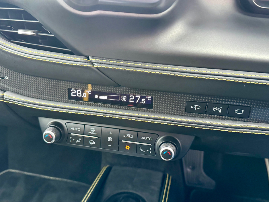 2020 Ferrari F8 - image 17