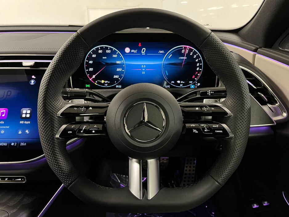 2026 Mercedes-Benz E Class 300e AMG - 19 Inch Alloys - Reversing Camera - Ambient Lighting - Sat Nav - Climate Control - Electric Heated Memory Seats - Keyless Start - Apple CarPlay/Android Auto €87,226