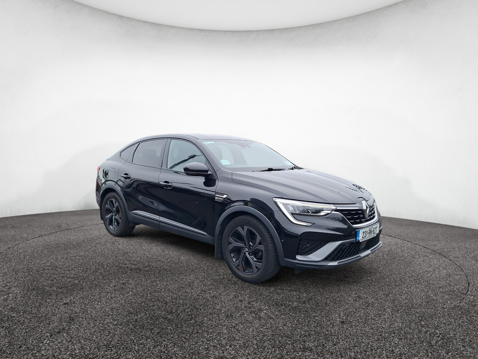 2023 Renault Arkana - image 2
