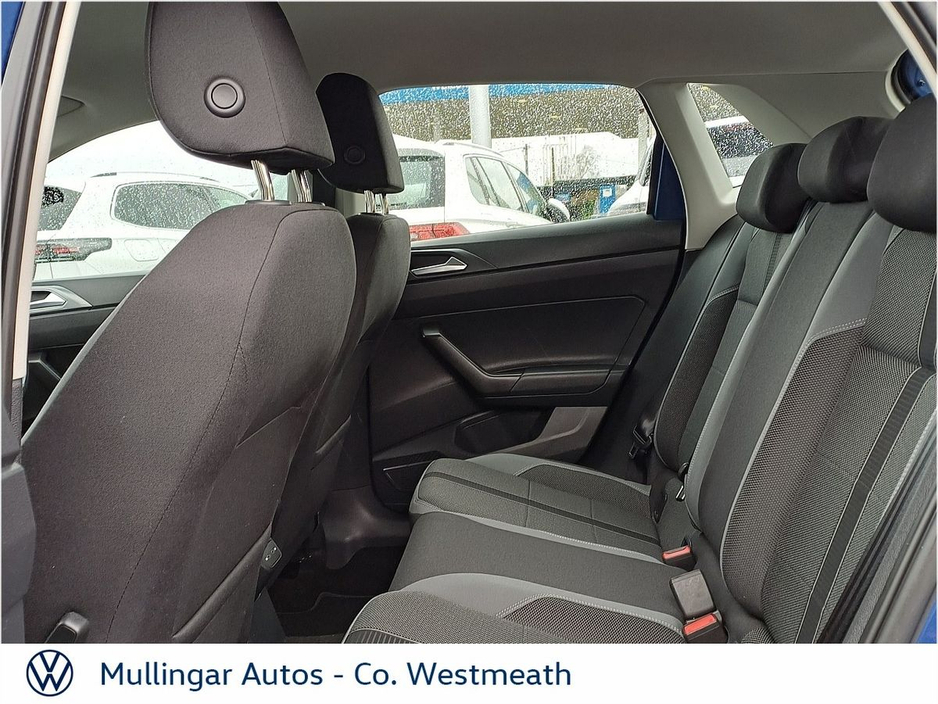 2023 Volkswagen Polo - image 27