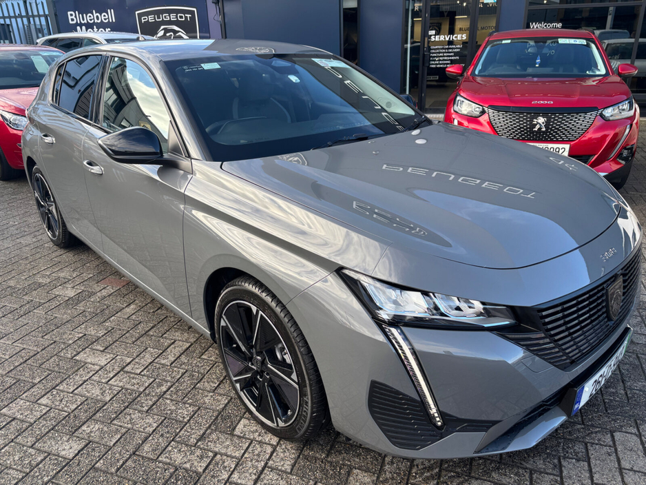 2026 Peugeot 308 Electric 156bhp (54 kWh) Allure €32,795