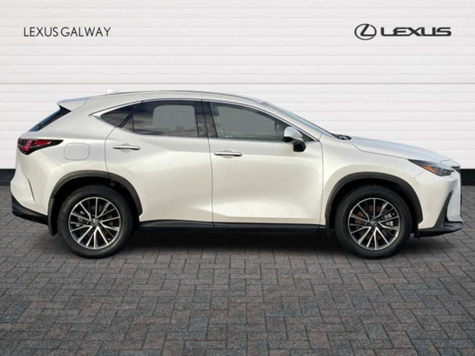2023 Lexus NX 450 h+ NX 450h+ Executive AWD // Remote Central Locking // Heated Mirrors // Power Folding Mirrors // Apple Carplay // Android Auto €52,945