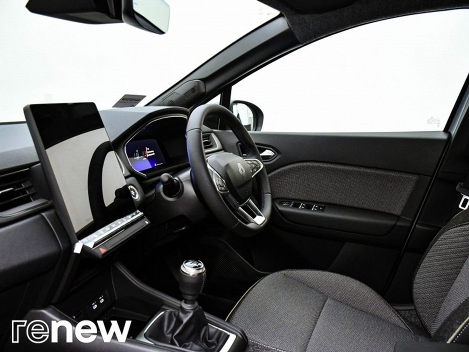 2025 Renault Symbioz - image 4