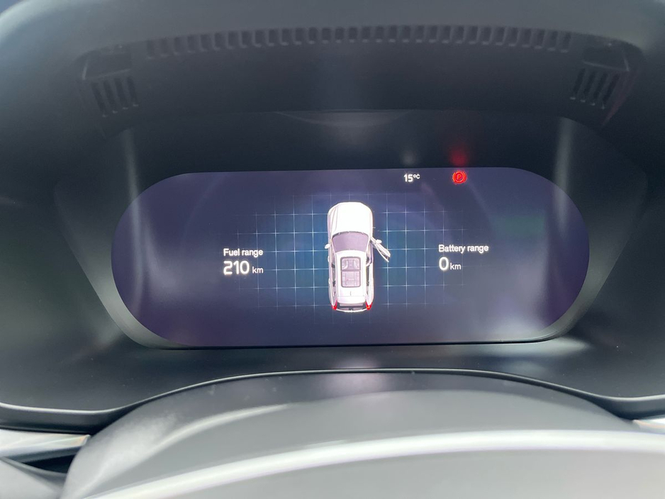 2023 Volvo XC60 - image 13