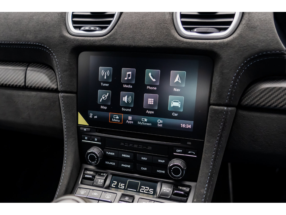 2023 Porsche 718 - image 23