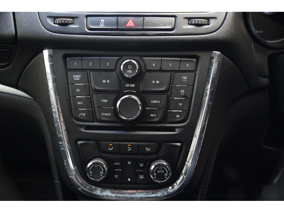 2016 Opel Mokka - image 16