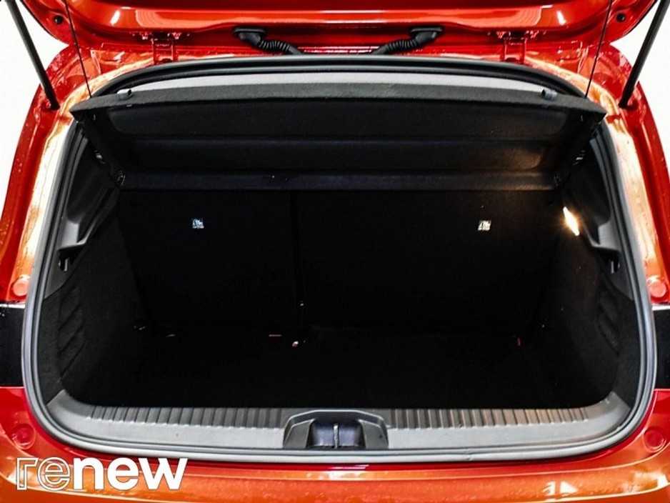 2025 Renault Clio - image 12