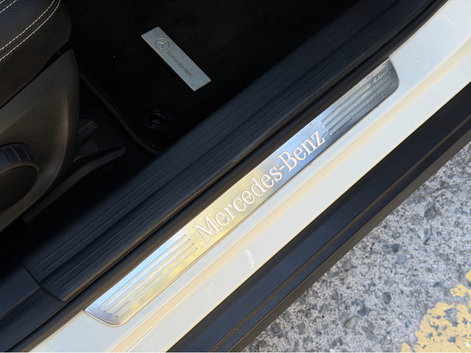 2016 Mercedes-Benz GLA Class - image 12