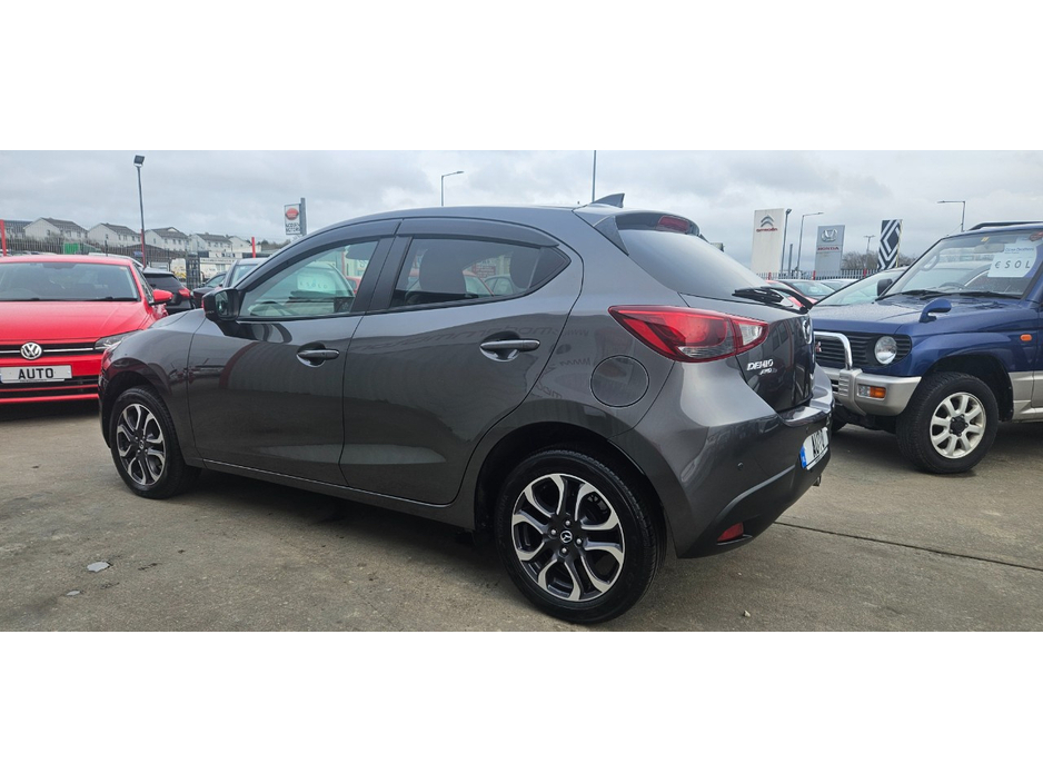2019 Mazda Mazda2 - image 7