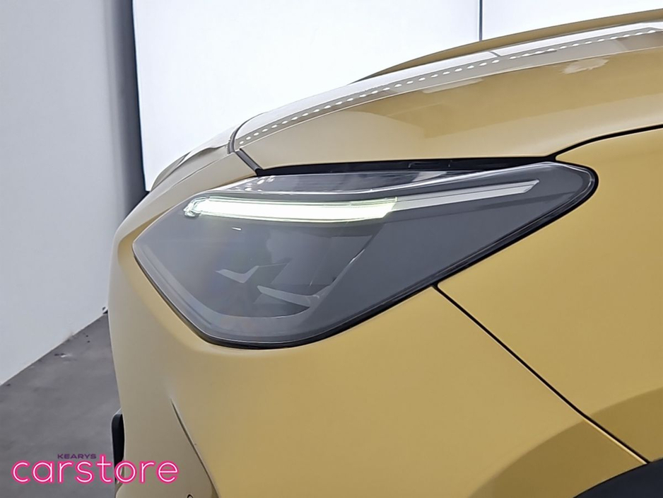 2022 Toyota Yaris Cross - image 17